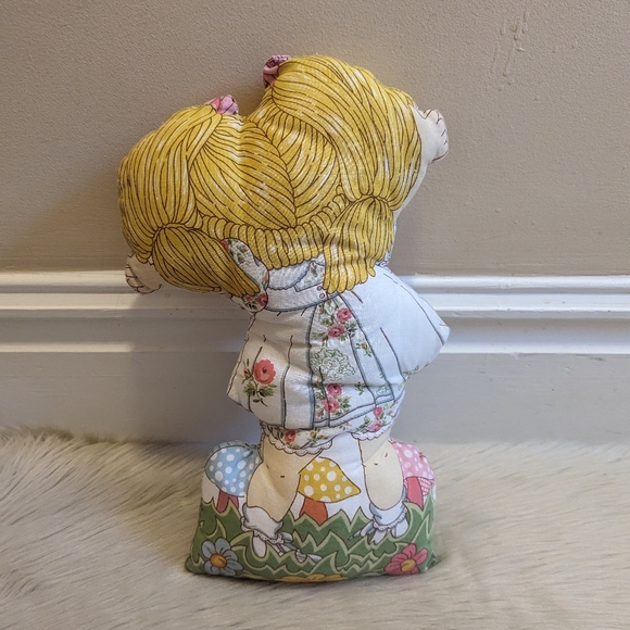 Vintage 1980s Cabbage Patch doll pillow - Picture 3 of 7